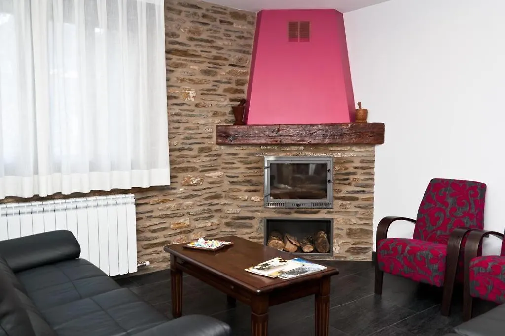 Country house La Comella De Tirvia Spain